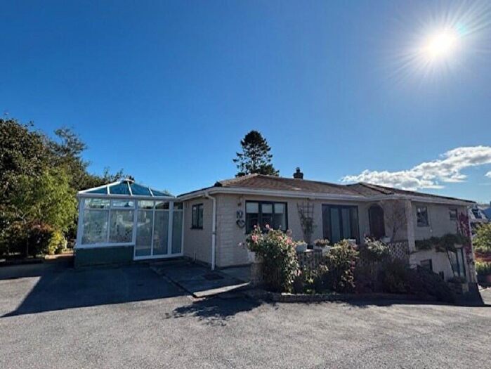 3 Bedroom Detached House For Sale In Orchard Close, Llandeilo, Carmarthenshire., SA19