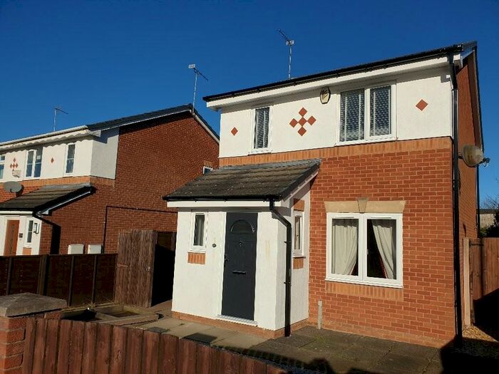 3 Bedroom Detached House To Rent In Hughes Drive, Crewe, Cheshire, CW2