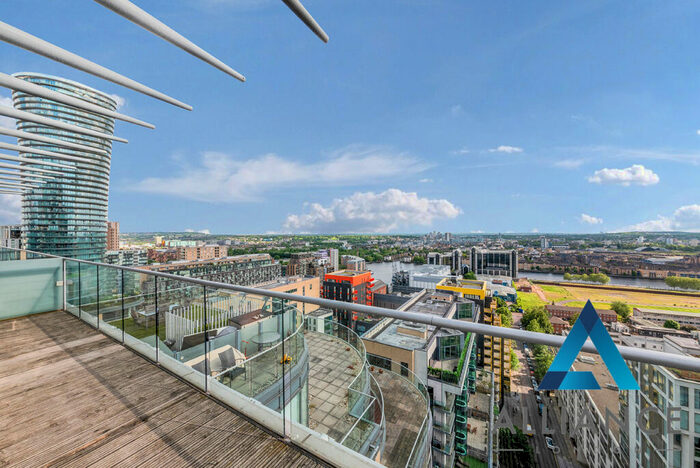 2 Bedroom Flat To Rent In Ability Place, Canary Wharf, E14