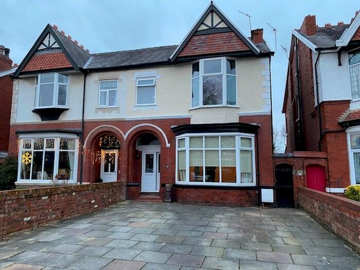 1 Bedroom Flat To Rent In Wennington Road, Southport PR9