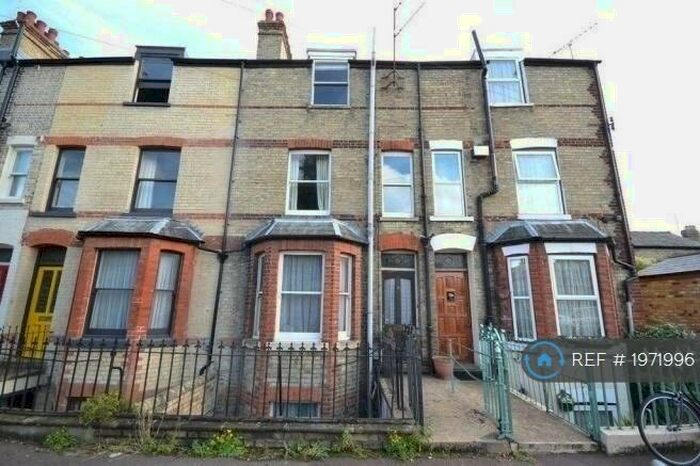 1 Bedroom Flat To Rent In Corona Road, Cambridge, CB4