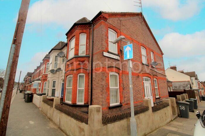 1 Bedroom Property To Rent In Lyndhurst Road, Luton, LU1