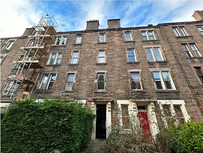 2 Bedroom Flat To Rent In Glen Street, Edinburgh, Midlothian, EH3