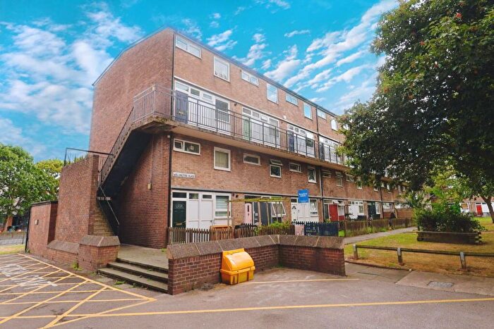 3 Bedroom Apartment For Sale In Wellington Place, Chester, CH1