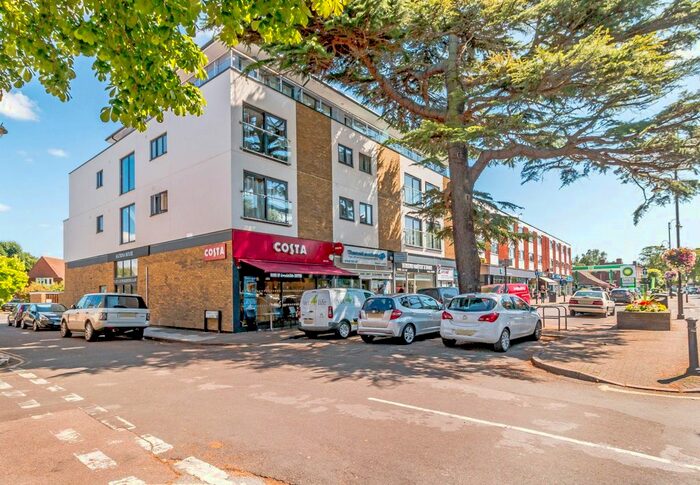 1 Bedroom Flat To Rent In Thurlestone Close, Shepperton, TW17