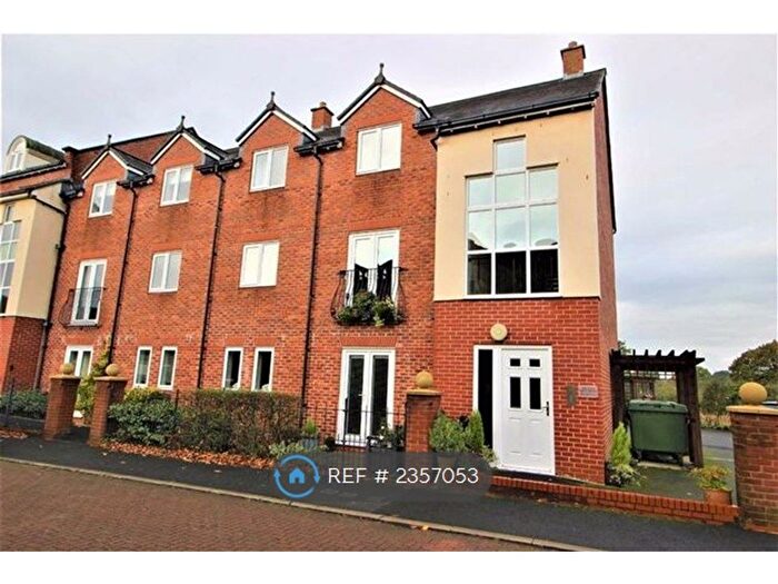 2 Bedroom Flat To Rent In Greenside, Cottam, Preston, PR4