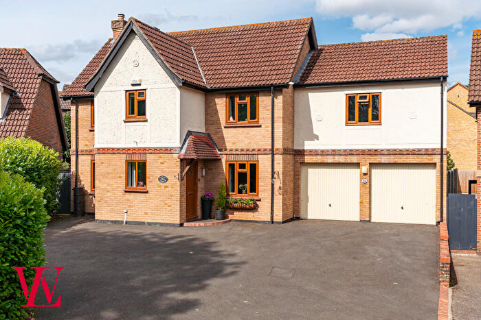 5 Bedroom Detached House For Sale In Nursery Rise, Dunmow, Essex, CM6