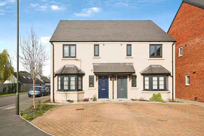 3 Bedroom Semi Detached House For Sale In Goldfinch Edge, Dursley, Gloucestershire, GL11