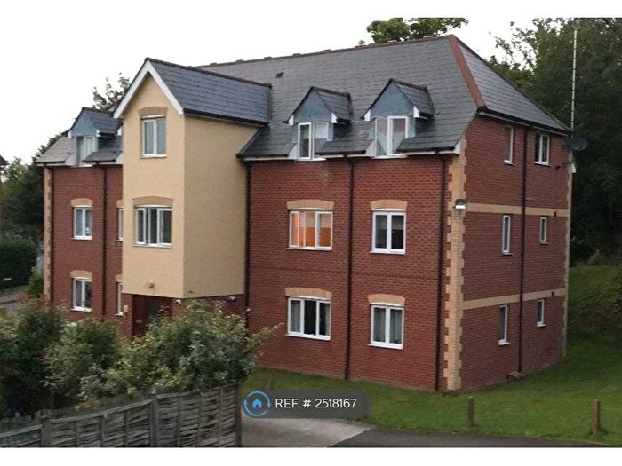 2 Bedroom Flat To Rent In Megs Way, Braintree, CM7