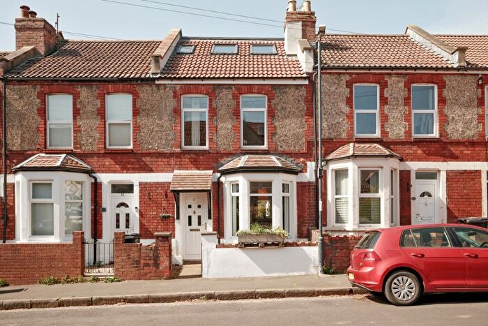 3 Bedroom Terraced House For Sale In Chester Road, Bristol, BS5