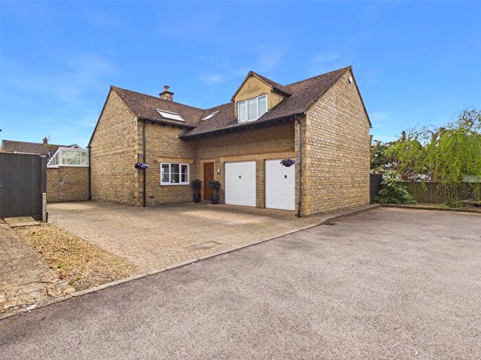 4 Bedroom Detached House For Sale In Rectory Close, Bondend Road, Upton St. Leonards, Gloucester, GL4