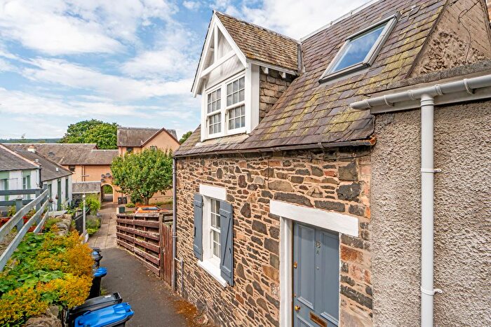 1 Bedroom End Terrace House For Sale In A, Northgate, Peebles, EH45