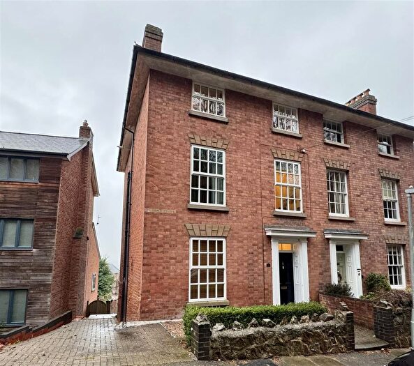 5 Bedroom Semi Detached House For Sale In North Malvern Road, Malvern, WR14