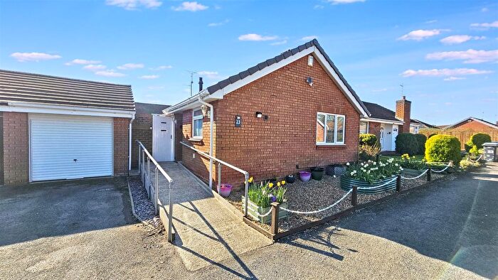 2 Bedroom Detached Bungalow For Sale In Peregrine Rise, Leicester, LE4