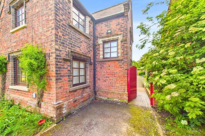 2 Bedroom Semi-Detached House For Sale In Killingholme Road, Ulceby, North Lincolnshire, DN39