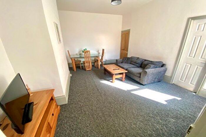 2 Bedroom Flat To Rent In George Road, Wallsend, NE28