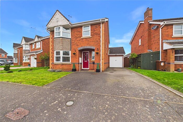 4 Bedroom Detached House For Sale In Jenner Crescent, Kingsthorpe, Northampton, Northamptonshire, NN2