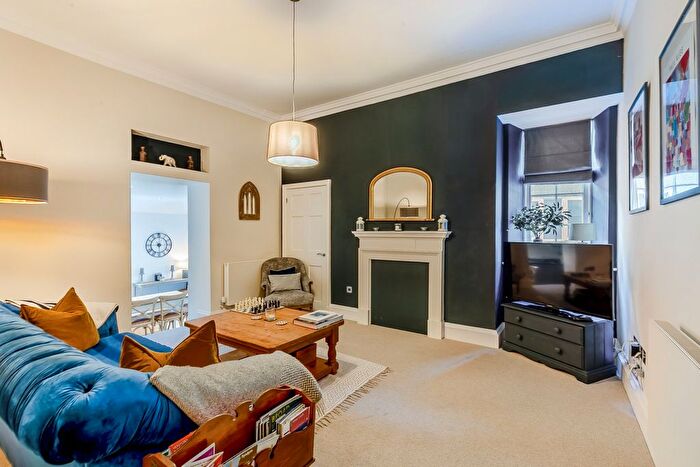 1 Bedroom Flat For Sale In Crofts Lane, Ross-On-Wye, Herefordshire, HR9