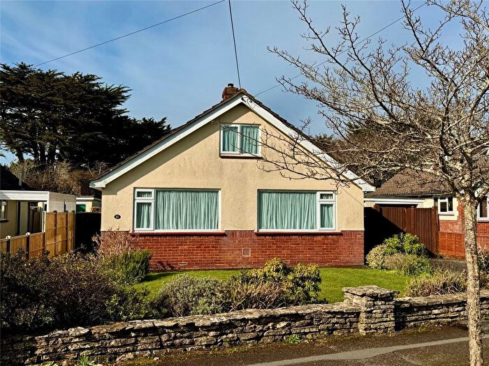 2 Bedroom Bungalow For Sale In Newton Road, Barton On Sea, Hampshire, BH25