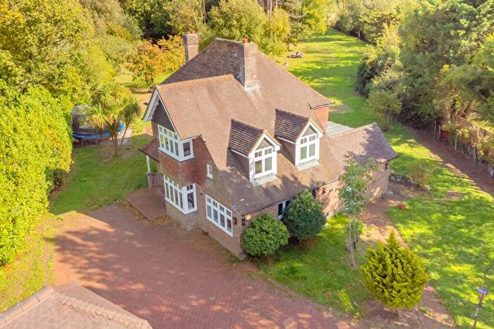 4 Bedroom Detached House For Sale In Milton Street, Polegate, BN26