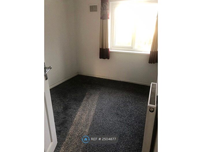 3 Bedroom End Terrace House To Rent In Wash Lane, Birmingham, B25