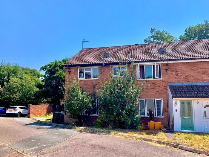 1 Bedroom End Of Terrace House To Rent In Valentine Court, Waterlooville, PO7