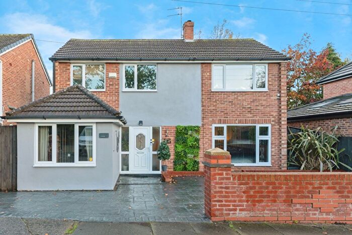 4 Bedroom Detached House For Sale In Spital Road, Wirral, Merseyside, CH63