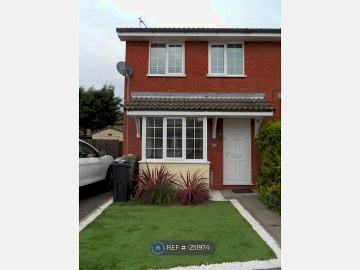 3 Bedroom Semi-Detached House To Rent In Oxer Close, Elmswell IP30