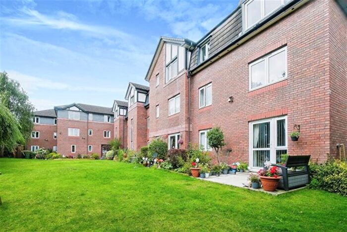 2 Bedroom Retirement Property To Rent In Turners Court, Halewood Road, Gateacre, Liverpool, L25