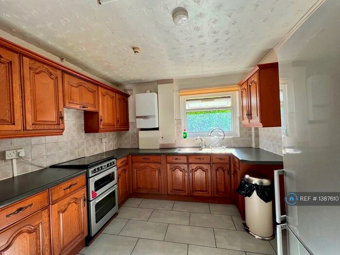 4 Bedroom Terraced House To Rent In Wightman Road, London, N8