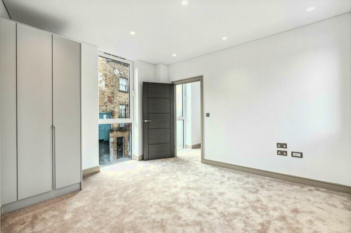 2 Bedroom Terraced House To Rent In Anglers Lane, Kentish Town, NW5