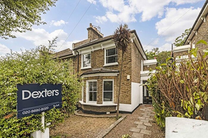 5 Bedroom Semi-Detached House To Rent In Harefield Road, Brockley, SE4