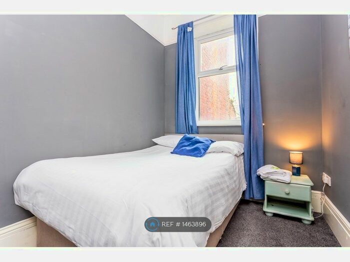 2 Bedroom Flat To Rent In Brandling St, Sunderland, SR6