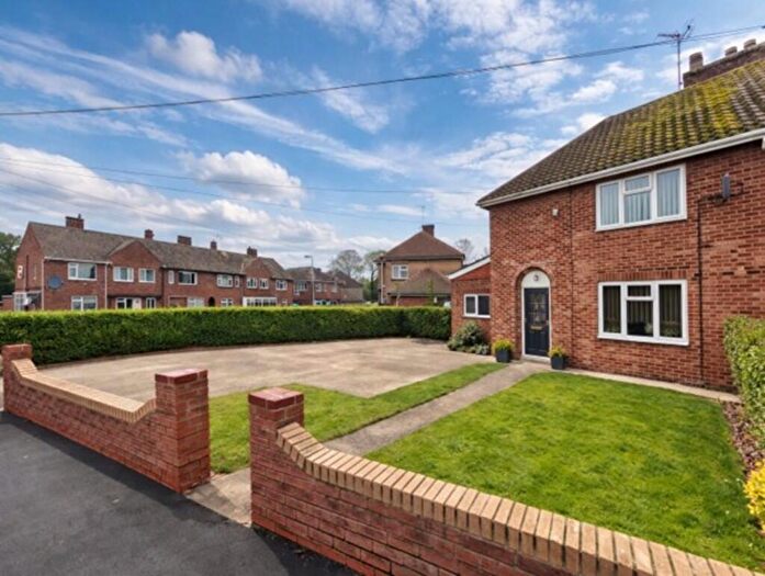 2 Bedroom Semi-Detached House For Sale In Beech Avenue, Spalding, PE11