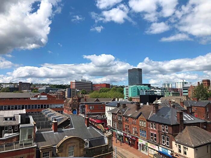 2 Bedroom Apartment To Rent In West One, Tower, Fitzwilliam Street, Sheffield, S1