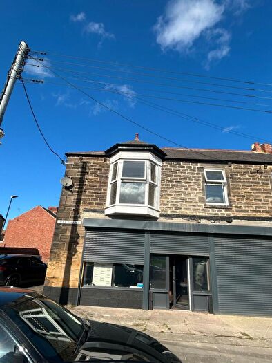 2 Bedroom Flat To Rent In Rock Terrace, Washington, NE37