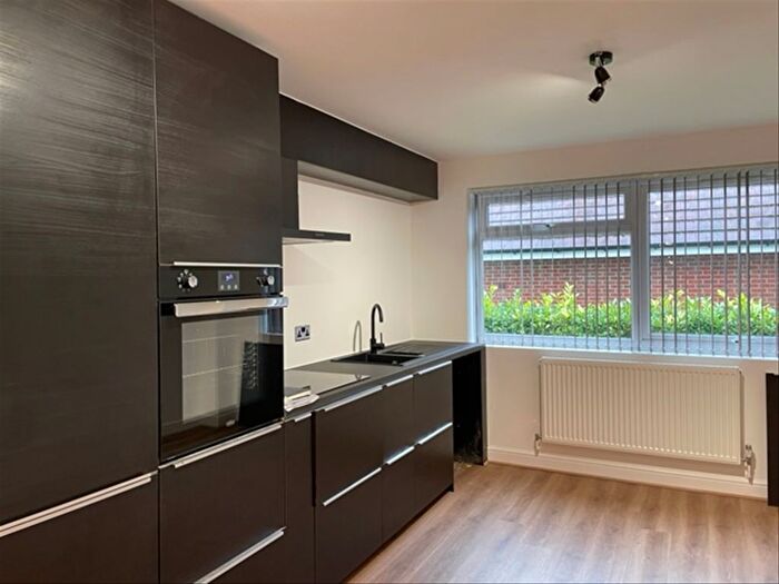 2 Bedroom Flat To Rent In Sheepcote Road, Harrow, HA1