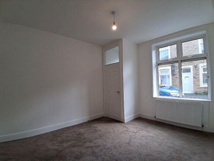 3 Bedroom Terraced House To Rent In Leyland Road, Burnley, BB11