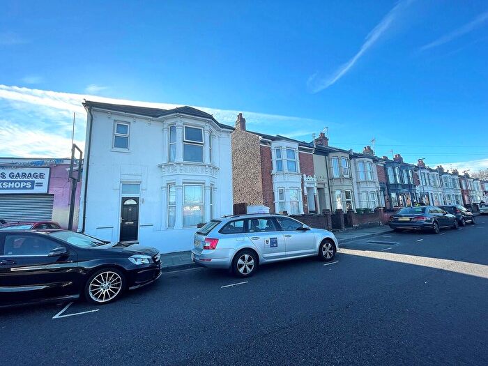 6 Bedroom Semi Detached House To Rent In Francis Avenue, Southsea, PO4