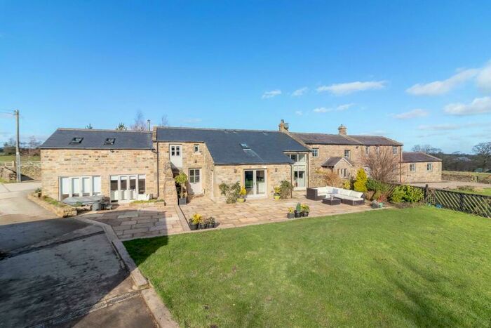 7 Bedroom Barn Conversion For Sale In Cote Hill Road, Felliscliffe, HG3