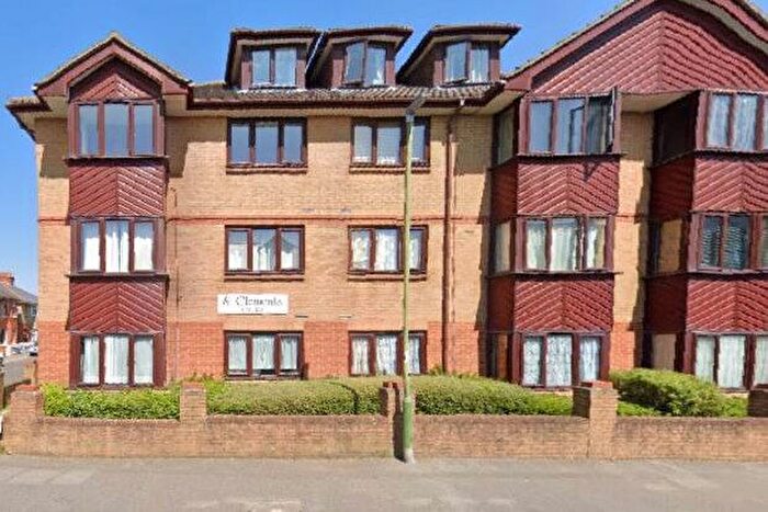 1 Bedroom Flat To Rent In Cleveland Road, Bournemouth, BH1