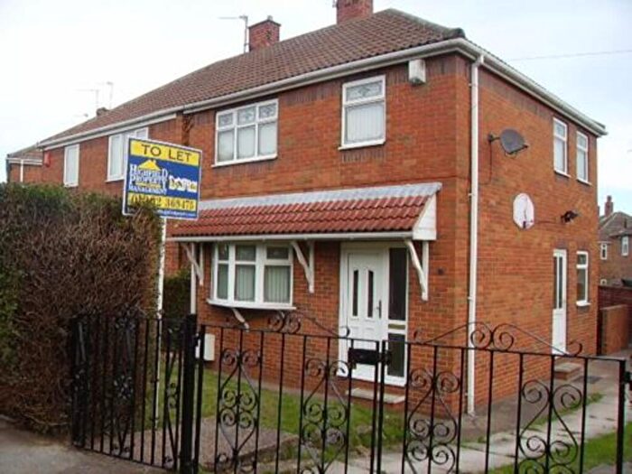 3 Bedroom Semi Detached House To Rent In Martin Wells Road, Edlington, DN12