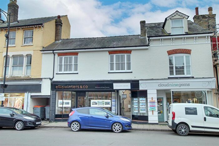 2 Bedroom Apartment To Rent In Market Hill, St. Ives, PE27