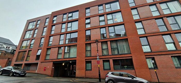 1 Bedroom Flat To Rent In Sapphire Heights, Tenby Street North, Birmingham, West Midlands, B1