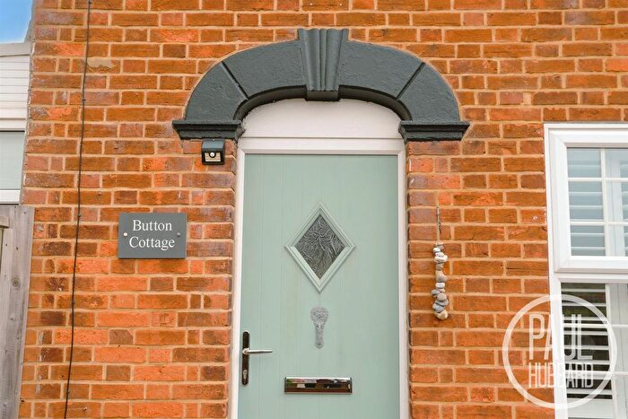 2 Bedroom End Of Terrace House For Sale In Church Road, Kessingland, NR33