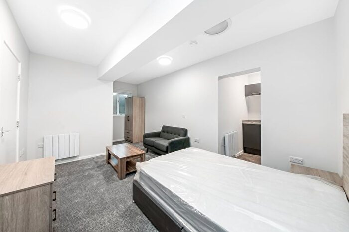 1 Bedroom Studio To Rent In The Beacon, Stile Common Road, Huddersfield, HD4