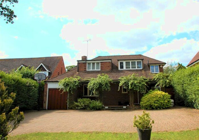 4 Bedroom Detached House To Rent In Dodds Lane, Chalfont St. Giles, HP8