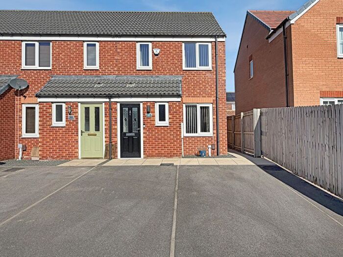 2 Bedroom End Terrace House For Sale In Vickers Lane, Hartlepool, TS25