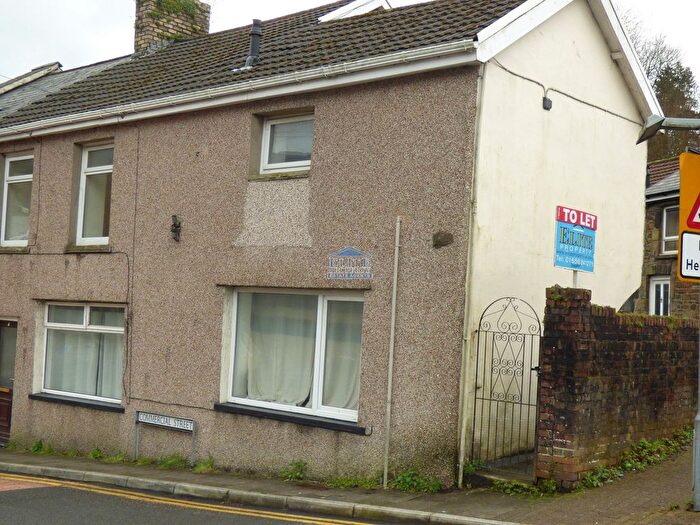 2 Bedroom Flat To Rent In Flat, B Gwalia Buildings, Commercial Street, Ogmore Vale, Bridgend., CF32