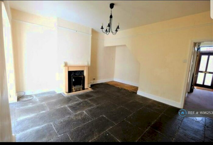 3 Bedroom Terraced House To Rent In Soundwell Road, Bristol, BS15